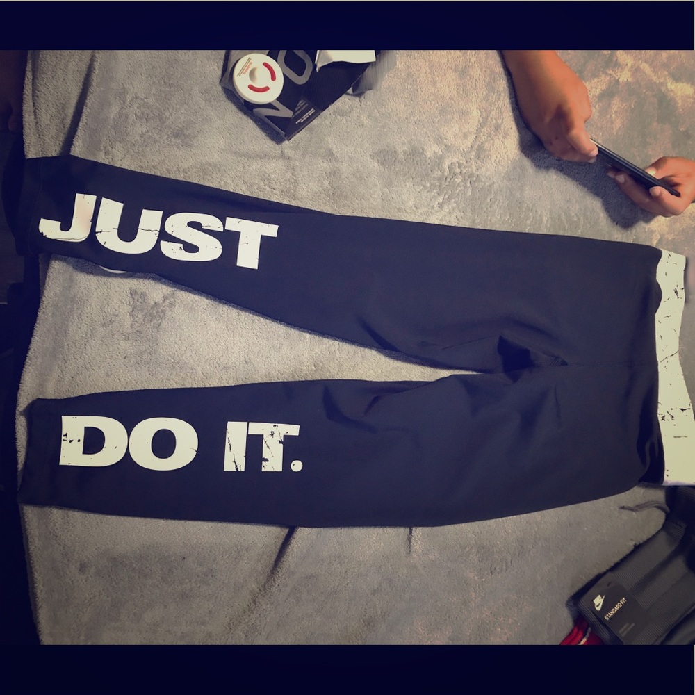 Nike Women’s Tights